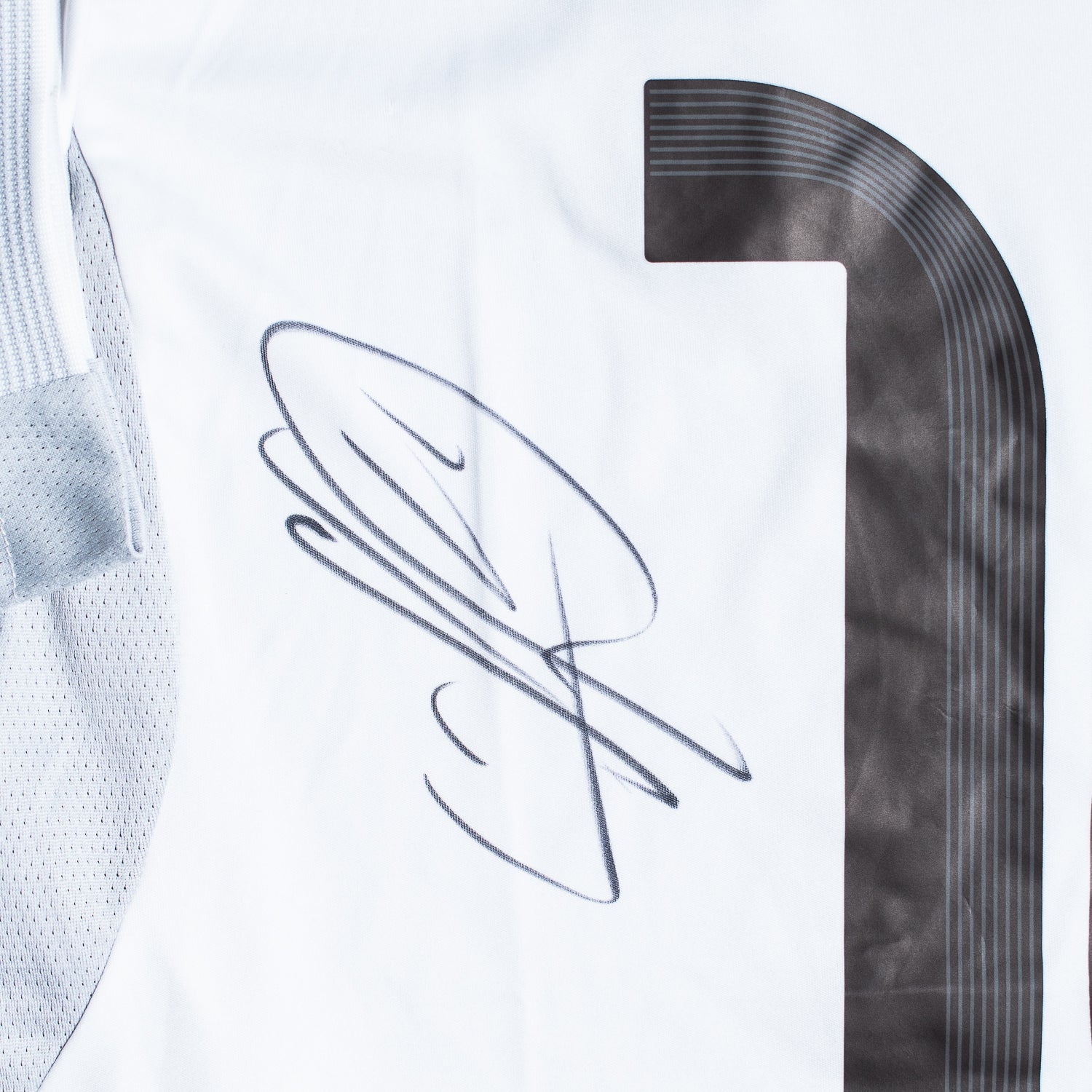Kylian Mbappe Jersey Firmado - Real Madrid