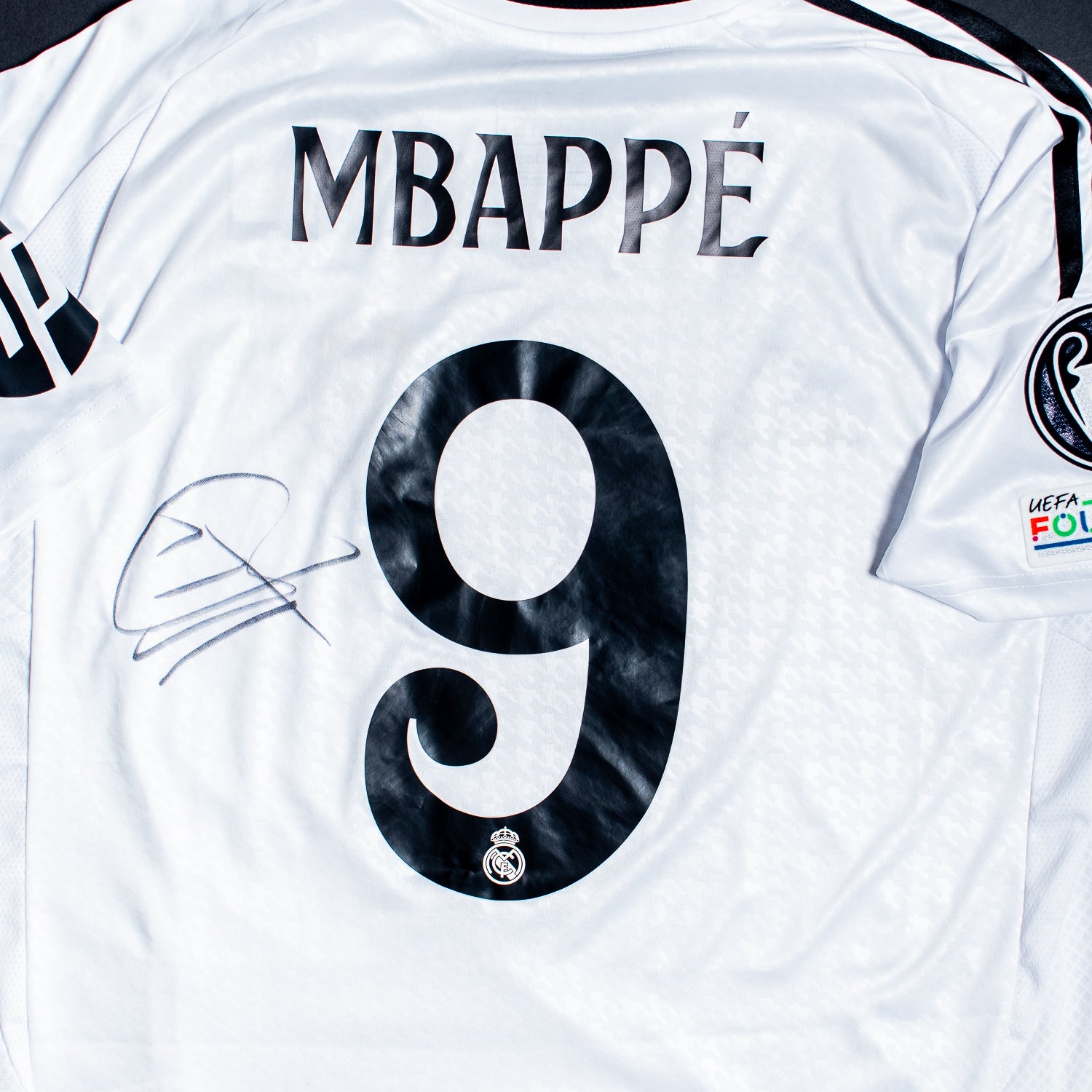 Kylian Mbappe Jersey Firmado - Real Madrid