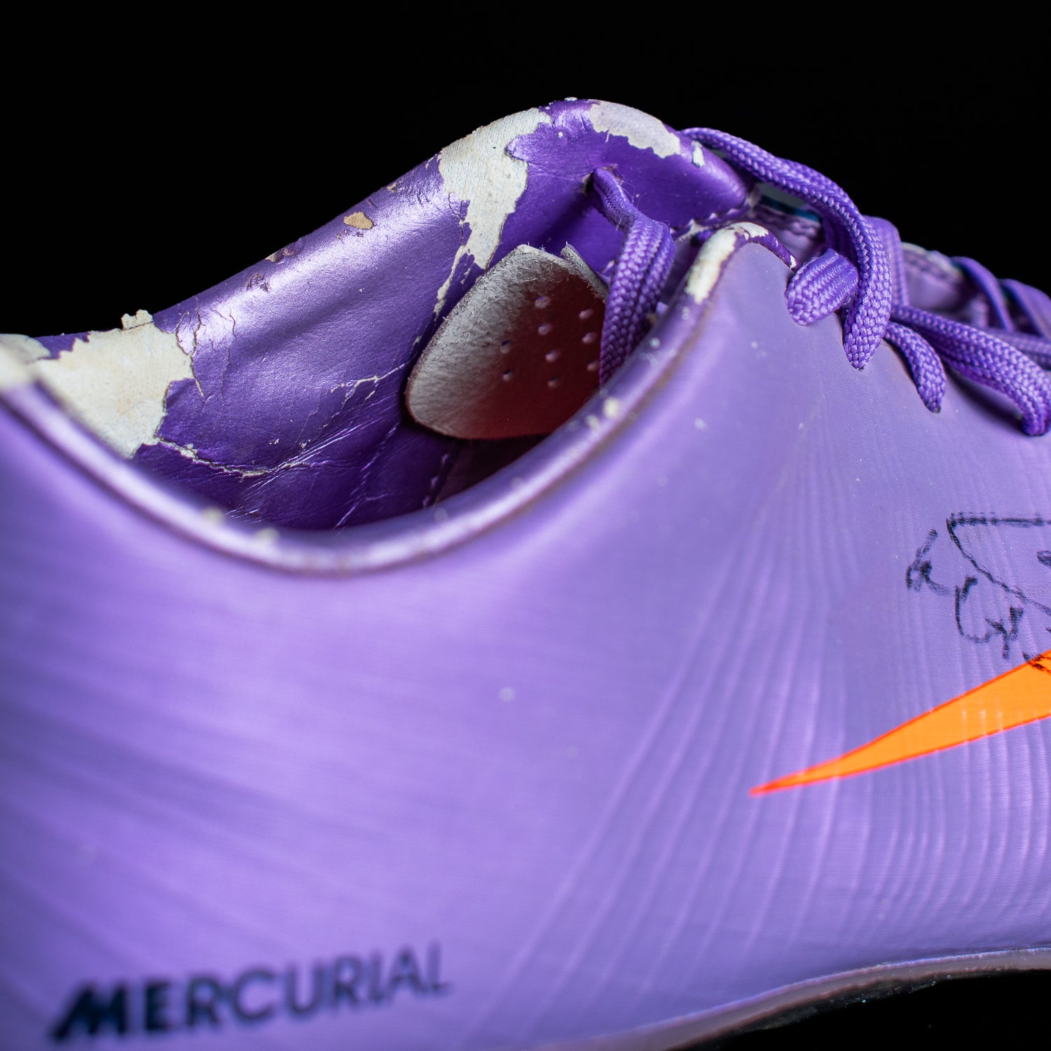 Eden Hazard Tacos Usados y Firmados - Lille