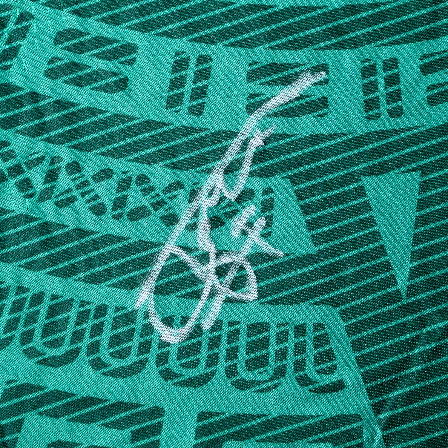 Johan Vásquez - Jersey Firmado