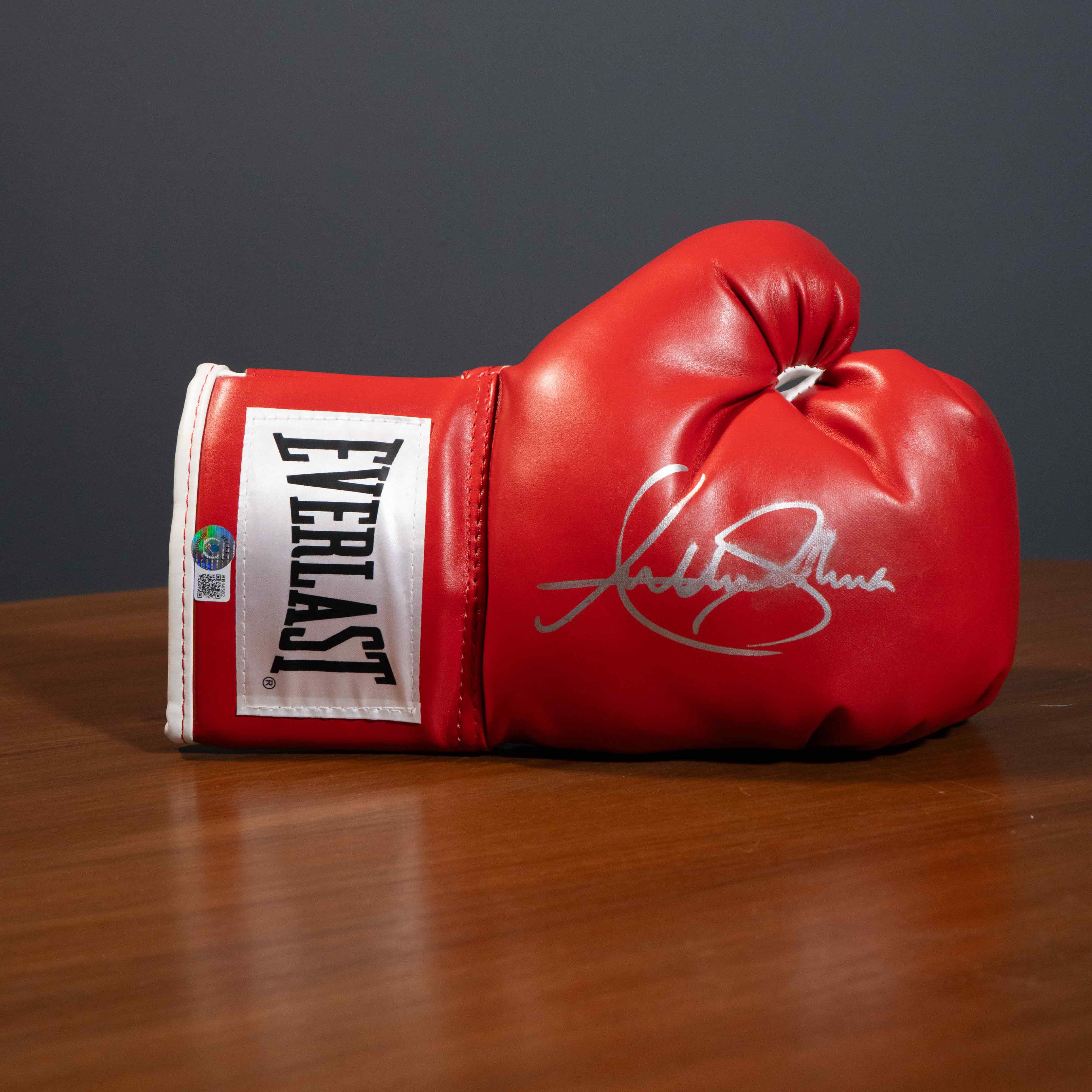 Guante Firmado - Anthony Joshua