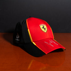 Gorra Firmada Carlos Sainz - Ferrari