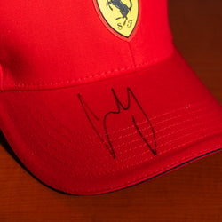 Gorra Firmada Carlos Sainz - Ferrari