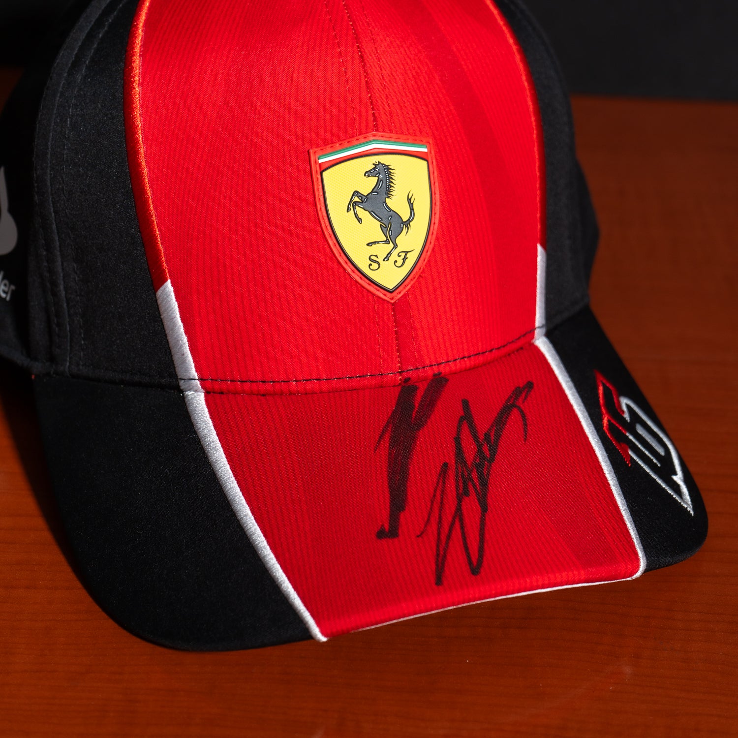 Gorra Firmada Charles Leclerc