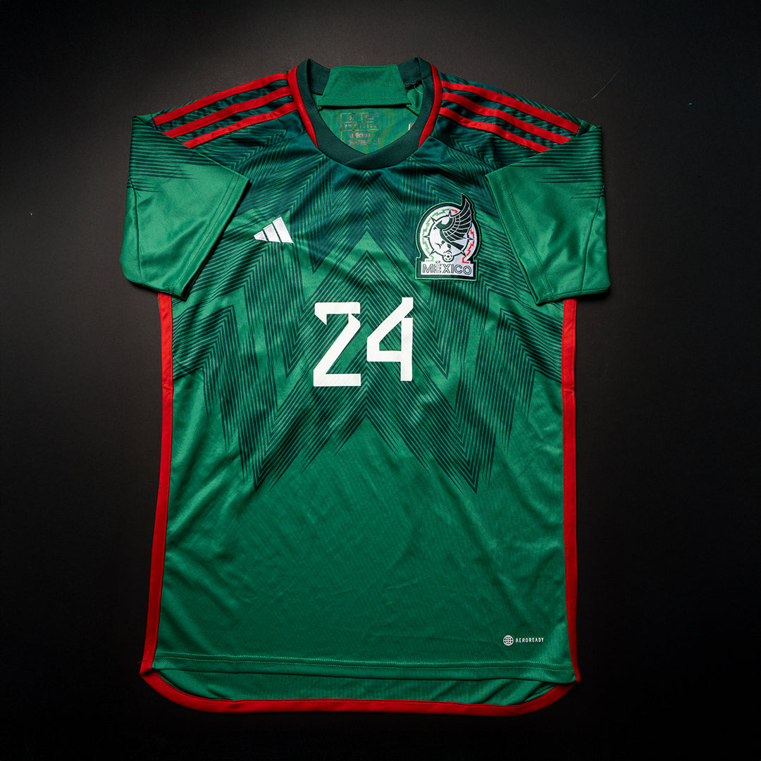 Subasta - Jersey Firmado Luis Chávez- México 2022