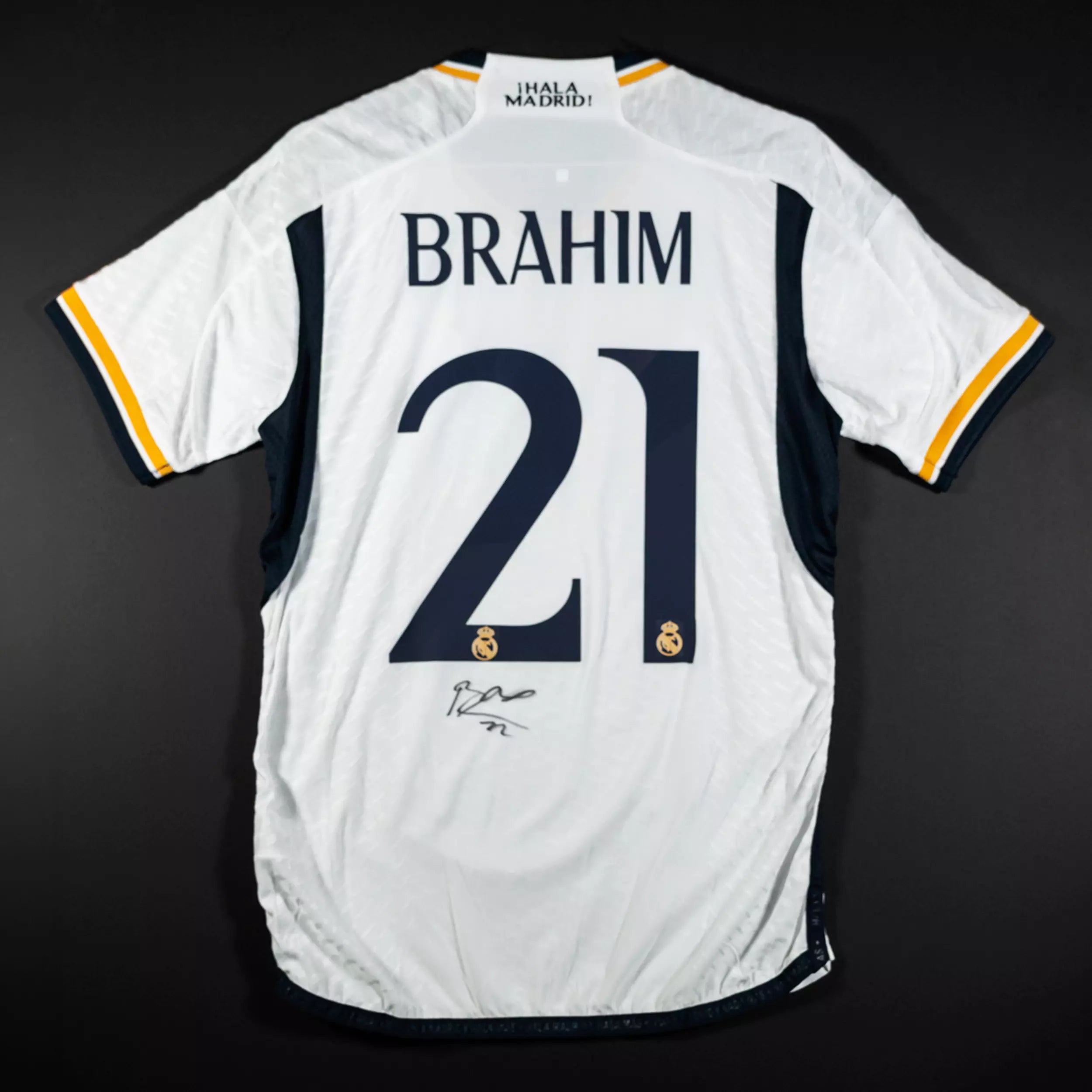 Subasta - Jersey Firmado Brahim Diaz - Real Madrid