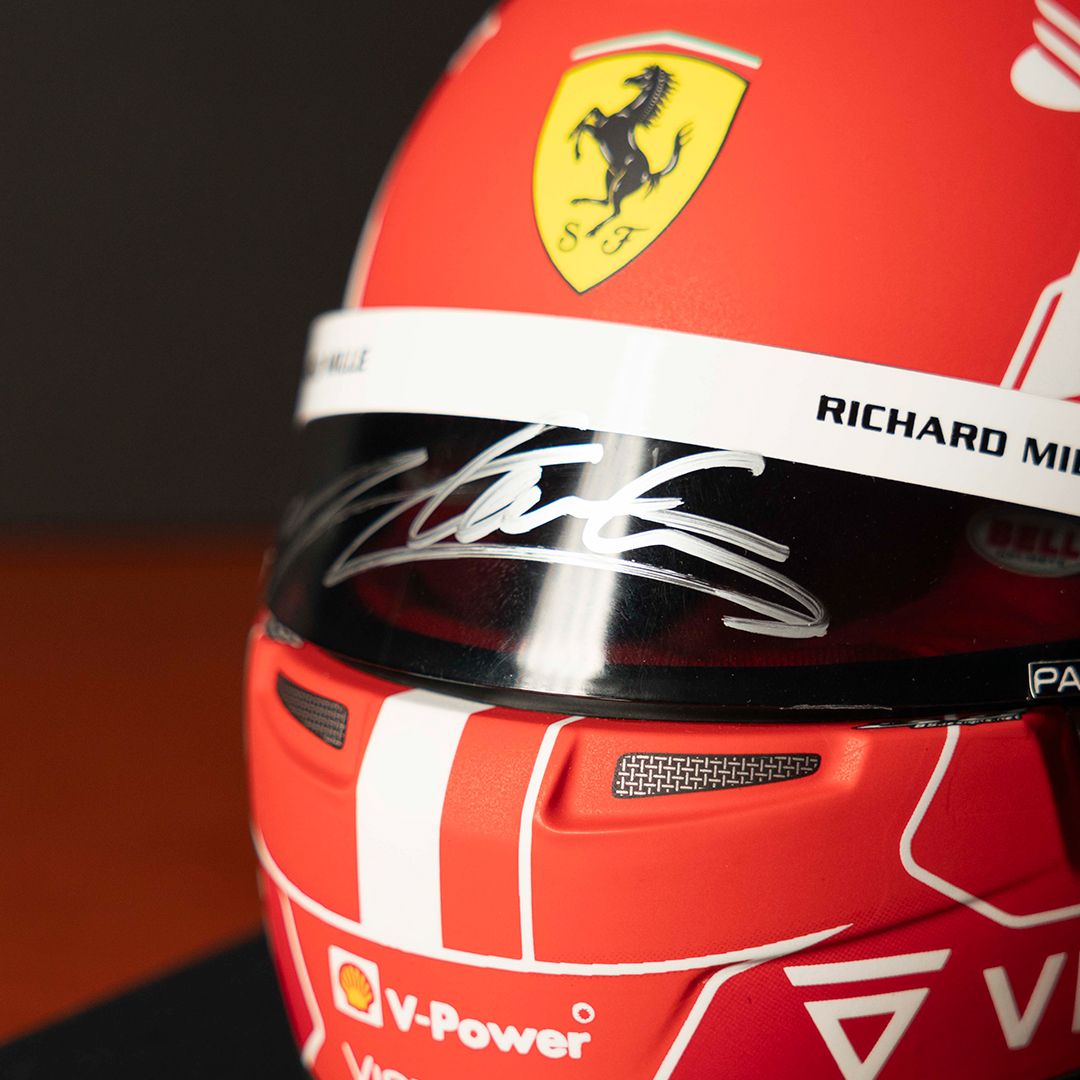 Mini Casco Firmado Charles Leclerc