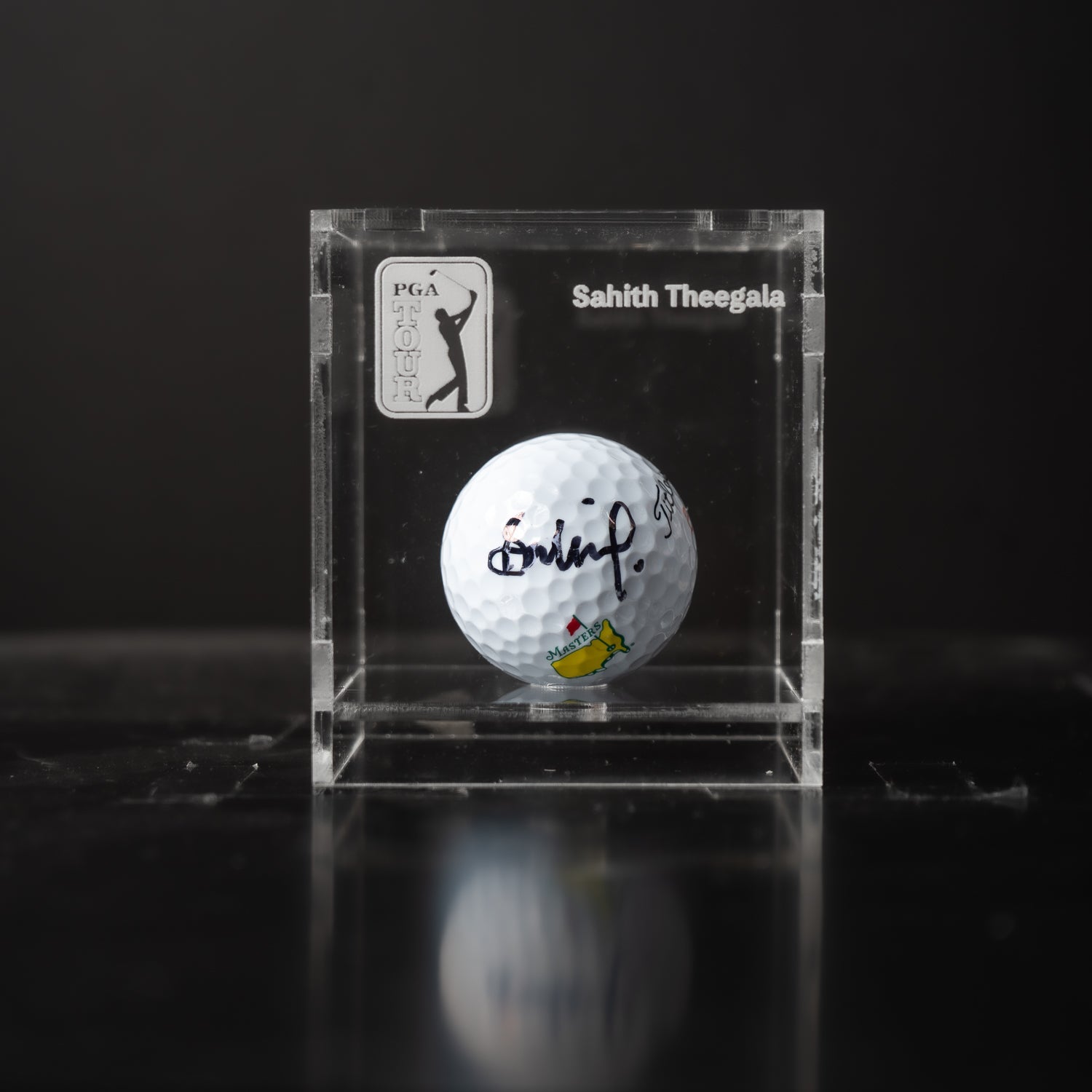 Subasta - Pelota Firmada - Sahith Theegala