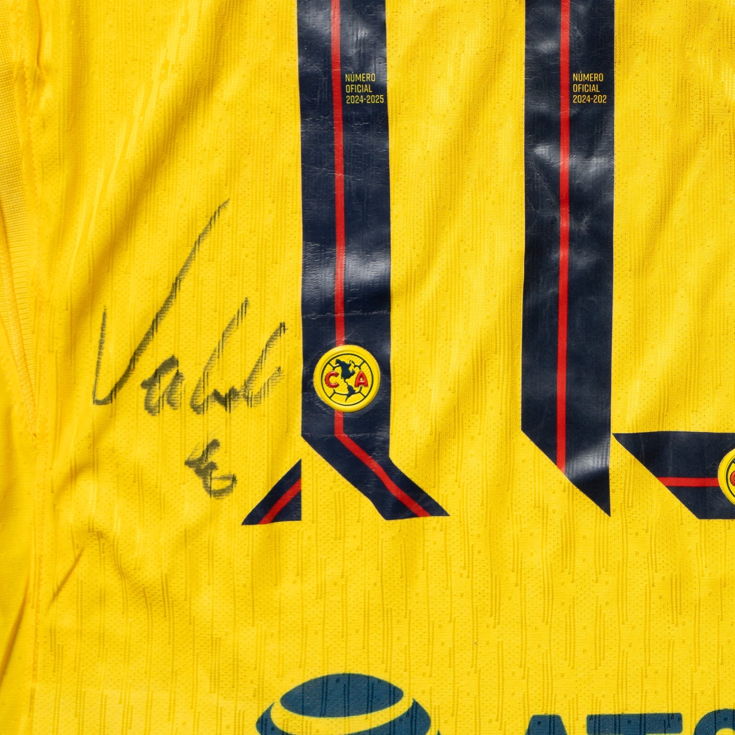 Subasta - Jersey Firmado Diego Valdés - Club América