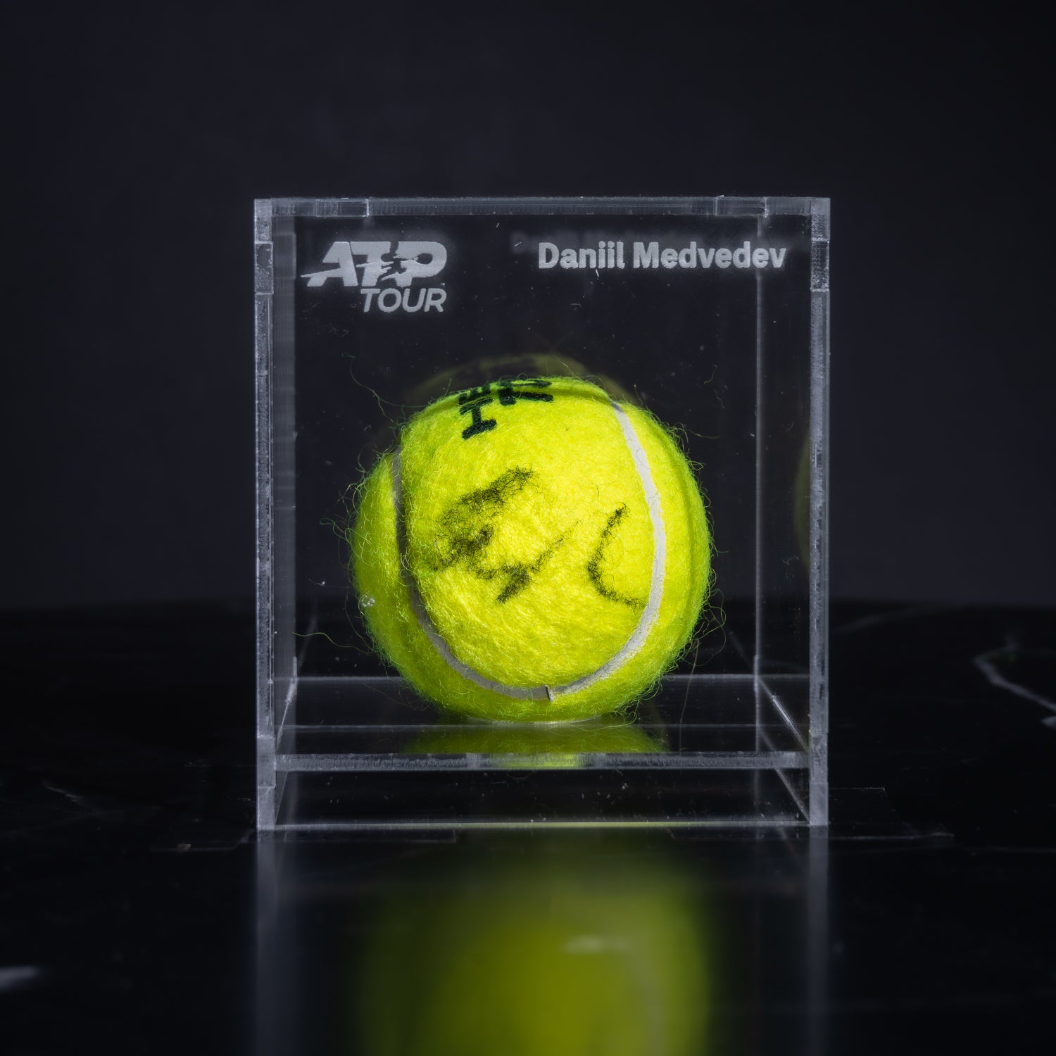 Pelota Firmada - Daniil Medvédev