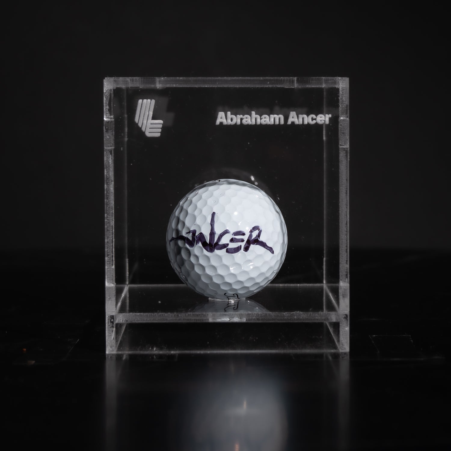 Pelota Firmada - Abraham Ancer