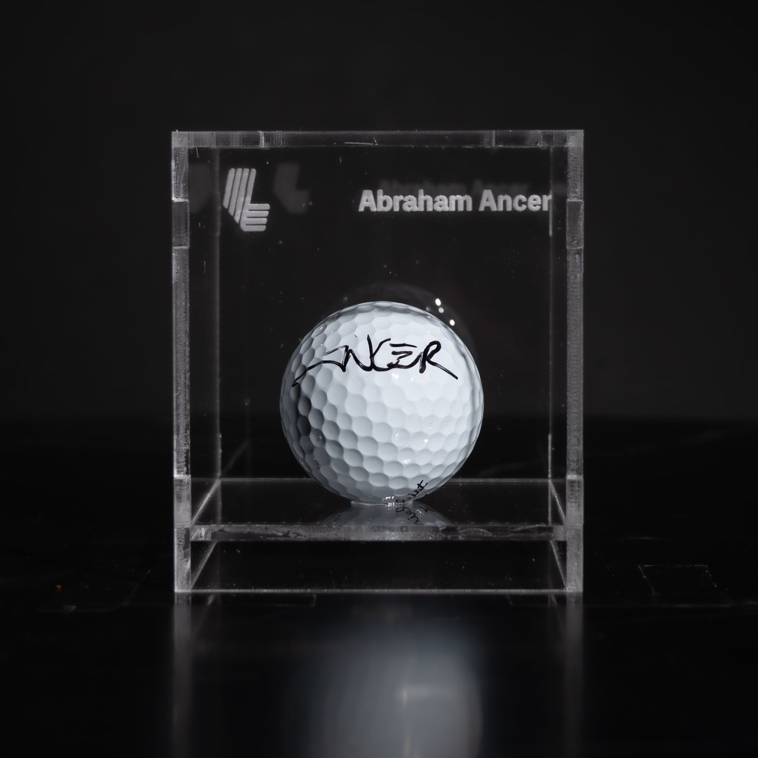 Pelota Firmada - Abraham Ancer