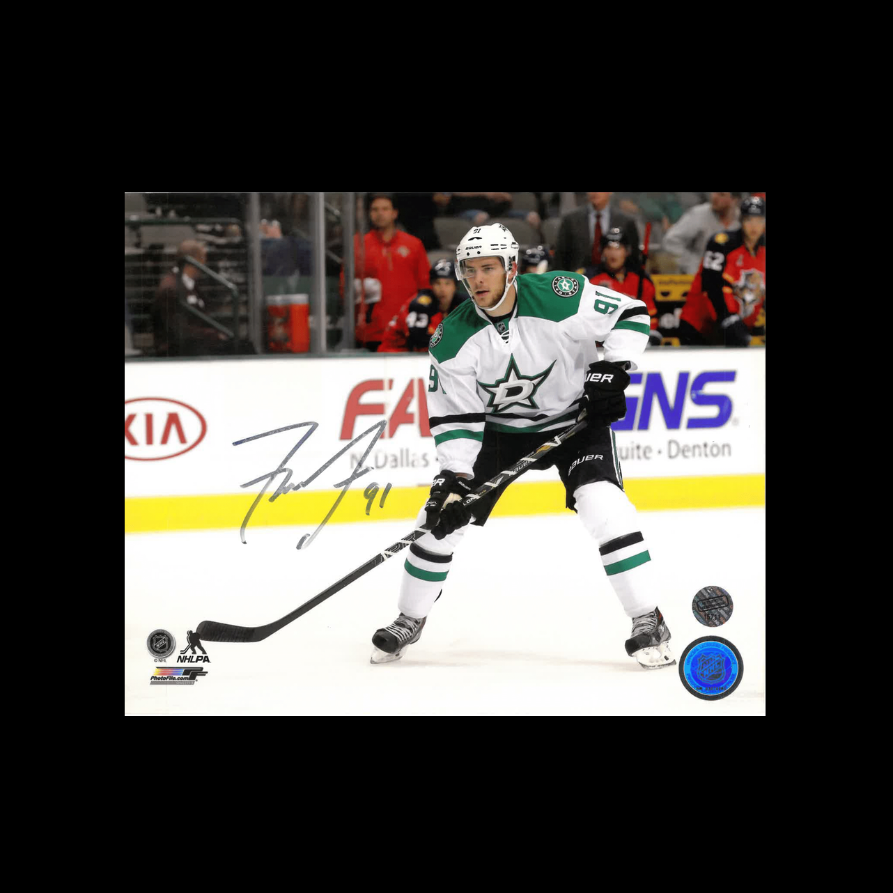 Subasta - Foto Firmada Tyler Seguin
