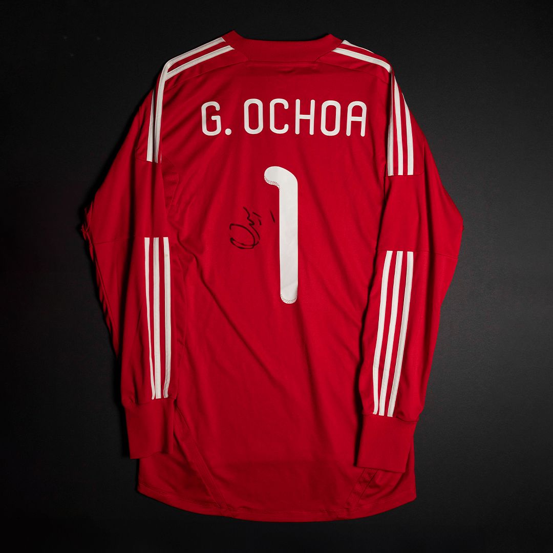 Jersey Firmado Guillermo Ochoa - México