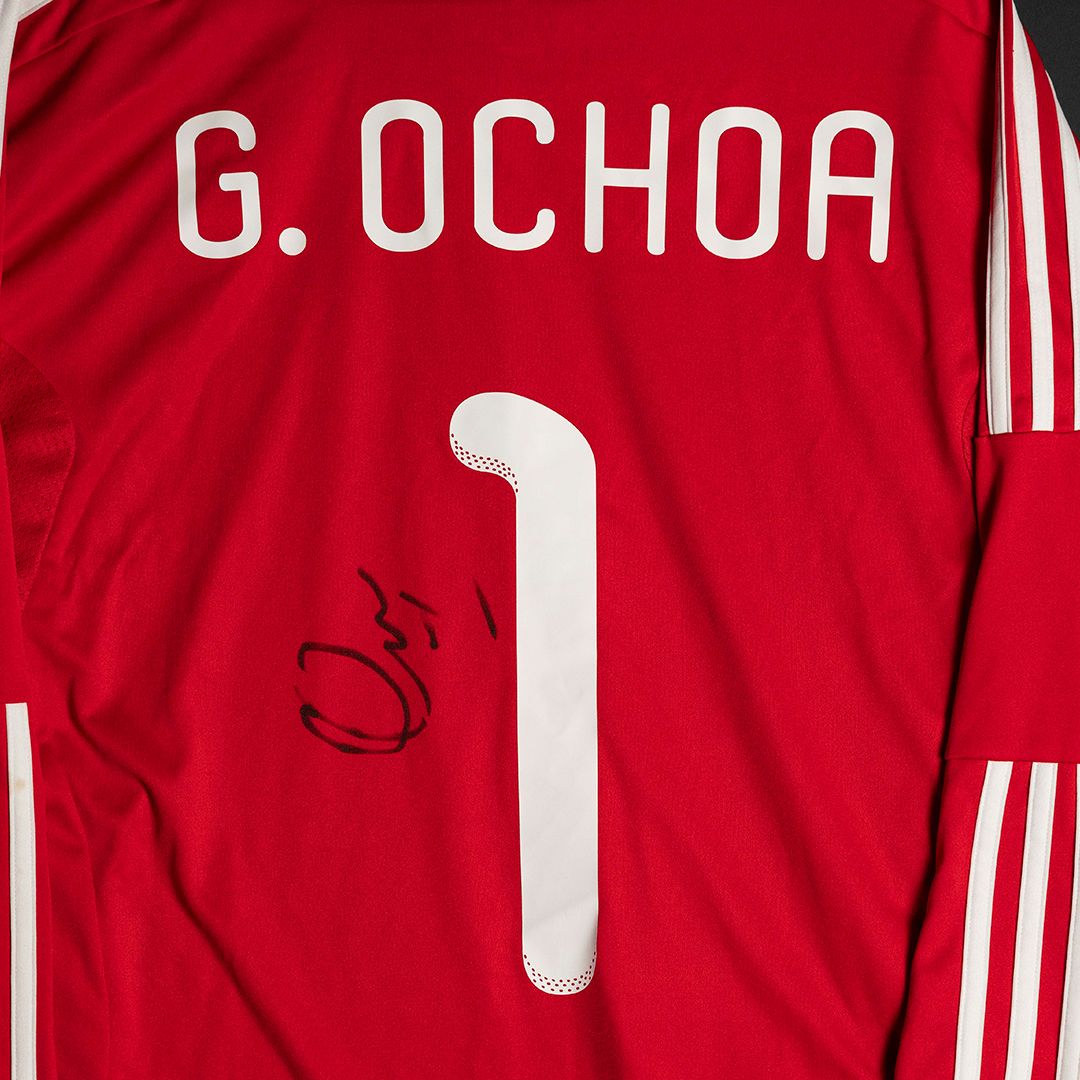 Jersey Firmado Guillermo Ochoa - México