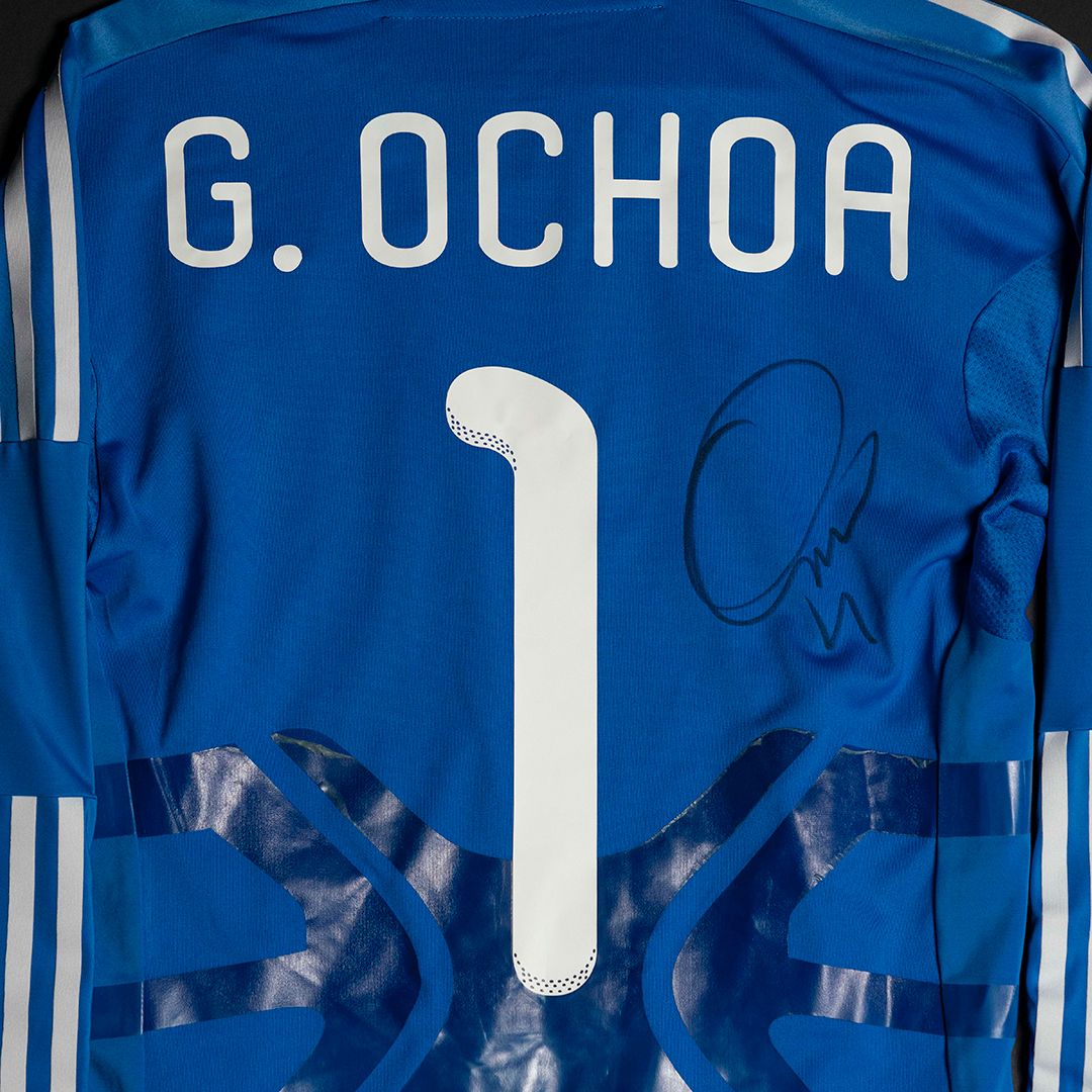 Jersey Firmado Guillermo Ochoa - México