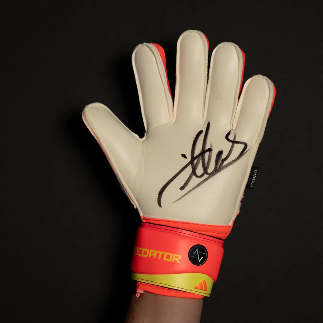 Guante Firmado - Iker Casillas