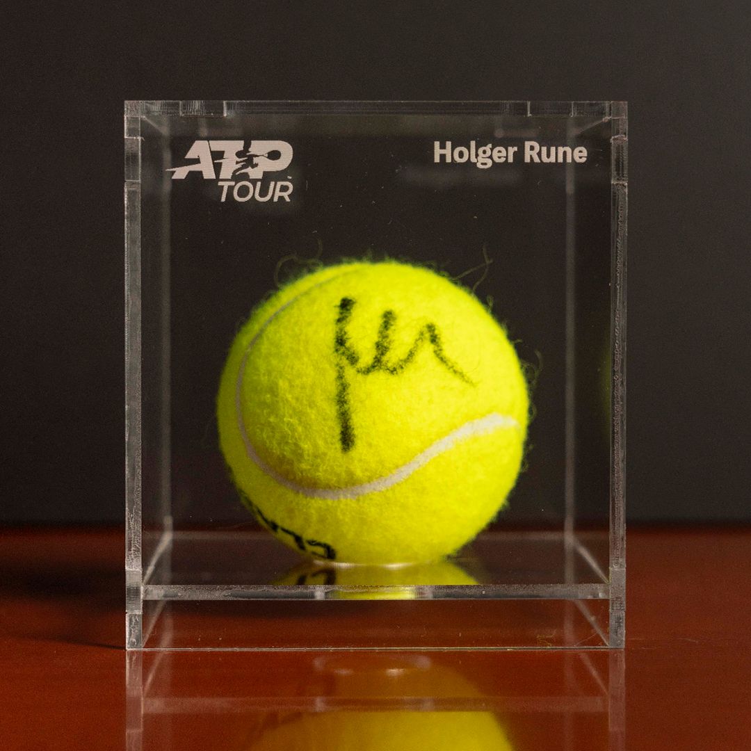 Pelota Firmada - Holger Rune