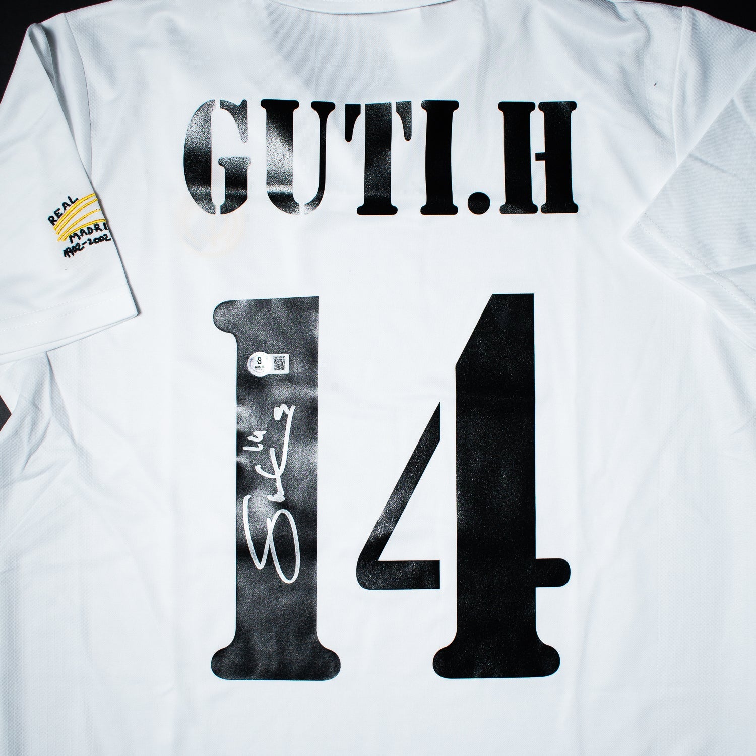 Subasta - José María Gutiérrez "Guti" Jersey Firmado - Real Madrid