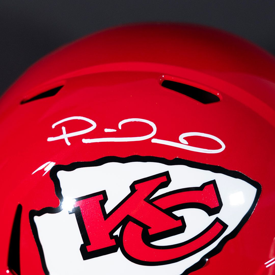 Casco Firmado Patrick Mahomes - Kansas City Chiefs