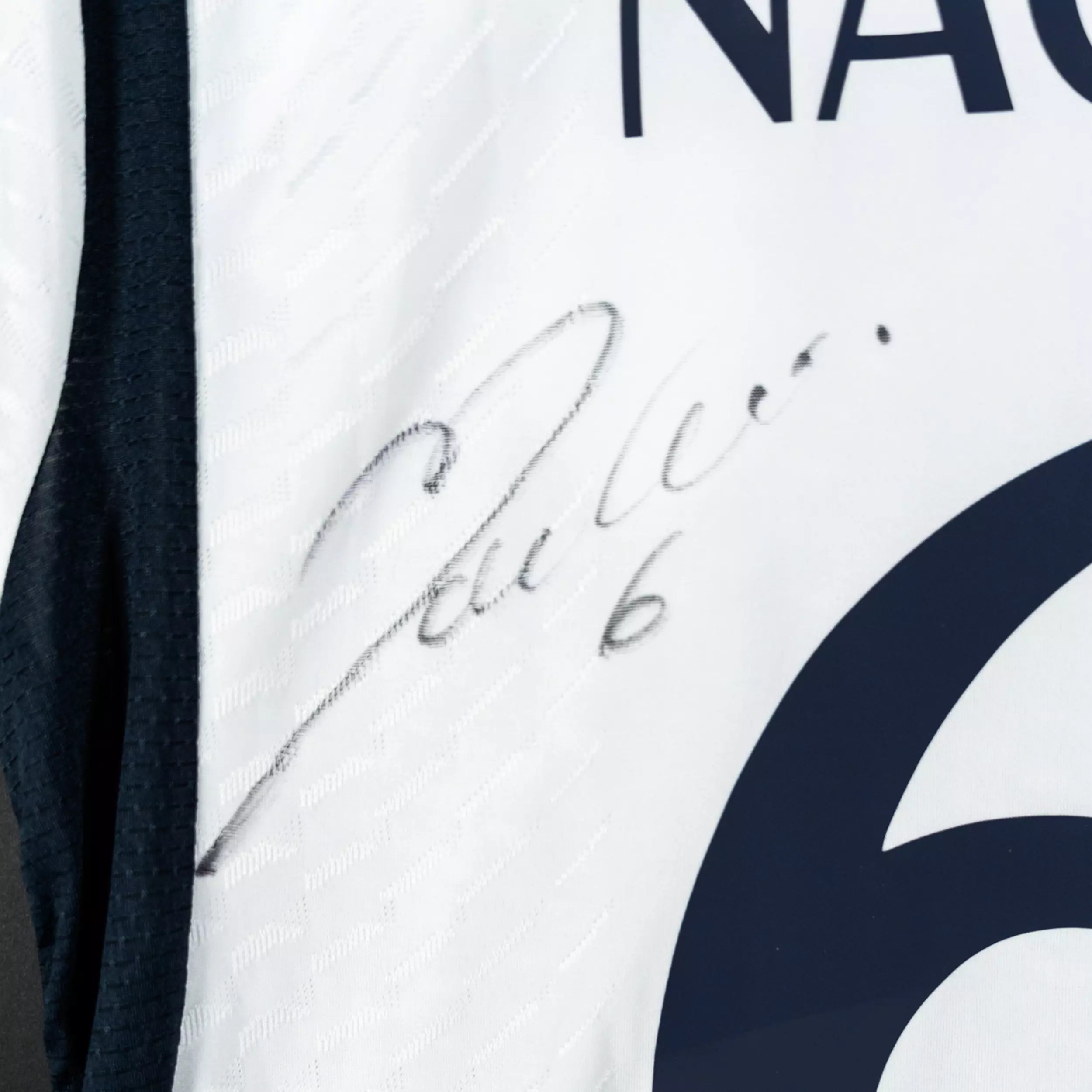 Jersey Firmado Nacho Fernández - Real Madrid