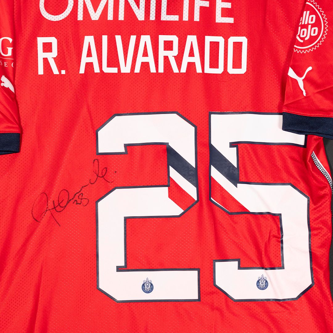 Jersey Firmado Piojo Alvarado - Chivas