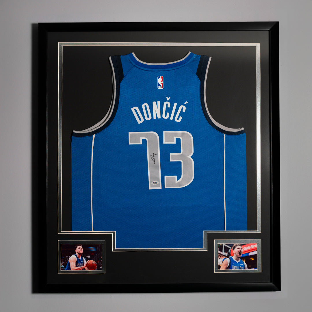 Jersey Enmarcado Luka Dončić - Dallas Mavericks